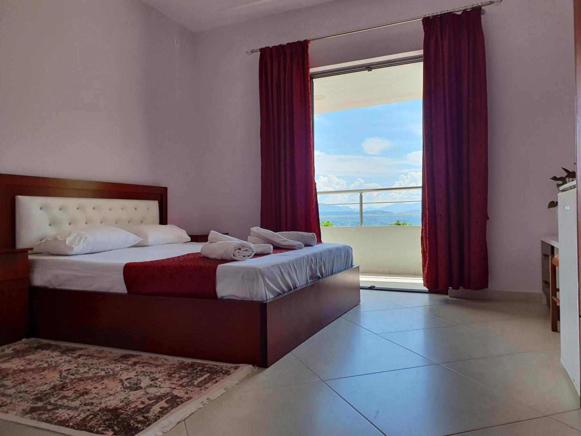 Akeron'S Rooms Sarandë エクステリア 写真